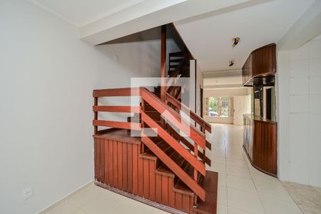 Escada de casa à venda com 3 quartos, 348m² em Vila Jardim, Porto Alegre