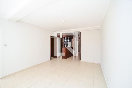 Sala de Estar de casa à venda com 3 quartos, 348m² em Vila Jardim, Porto Alegre