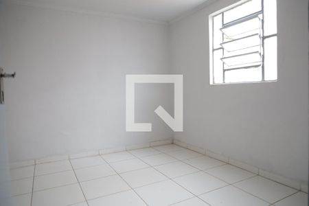 Quarto 2 de casa para alugar com 2 quartos, 70m² em Parque Amazônia, Goiânia