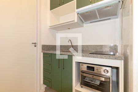 Cozinha de apartamento à venda com 1 quarto, 30m² em Indianópolis, São Paulo