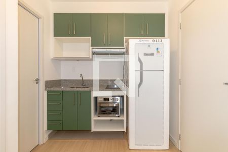 Cozinha de apartamento à venda com 1 quarto, 30m² em Indianópolis, São Paulo