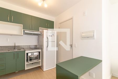 Cozinha de apartamento à venda com 1 quarto, 30m² em Indianópolis, São Paulo