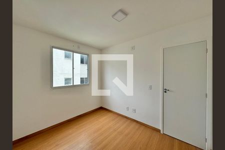 Quarto 1 de apartamento para alugar com 2 quartos, 50m² em Vargem Grande, Rio de Janeiro