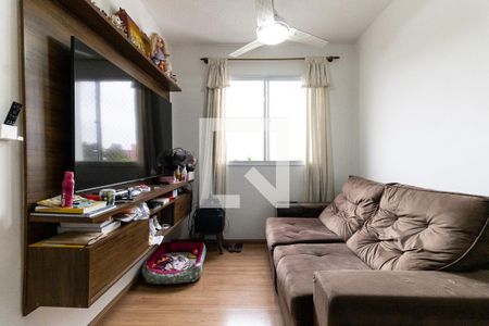 Sala de apartamento para alugar com 2 quartos, 41m² em Jardim Santa Emilia, São Paulo