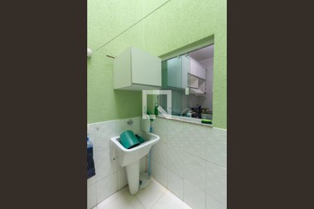 Casa de condomínio à venda com 77m², 3 quartos e 1 vaga Casa de condomínio à venda com 77m², 3 quartos e 1 vagaÁrea de Serviço