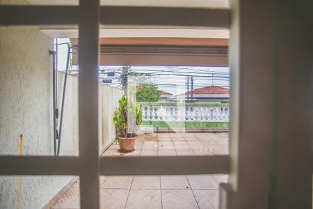 Vista de casa à venda com 3 quartos, 240m² em Planalto Paulista, São Paulo