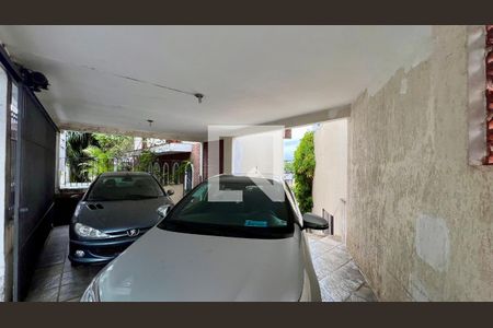 Garagem de casa à venda com 4 quartos, 275m² em Vila Madalena, São Paulo