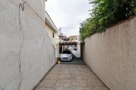 Casa à venda com 231m², 5 quartos e 6 vagas Casa à venda com 231m², 5 quartos e 6 vagasGaragem