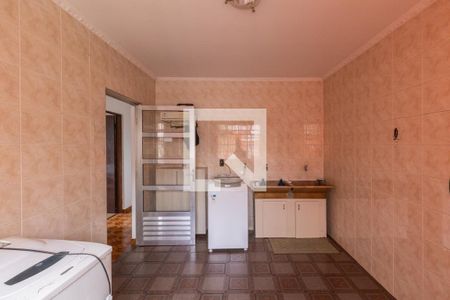 Casa à venda com 231m², 5 quartos e 6 vagas Casa à venda com 231m², 5 quartos e 6 vagasCasa 2 - Área de Serviço