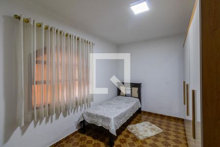 Casa à venda com 231m², 5 quartos e 6 vagas Casa à venda com 231m², 5 quartos e 6 vagasCasa 1 - Quarto 3