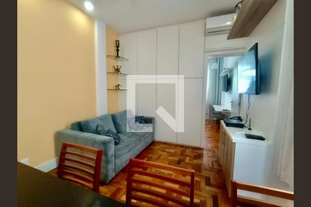 Sala de apartamento à venda com 1 quarto, 28m² em Leblon, Rio de Janeiro