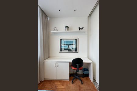 Quarto de kitnet/studio à venda com 1 quarto, 27m² em Copacabana, Rio de Janeiro