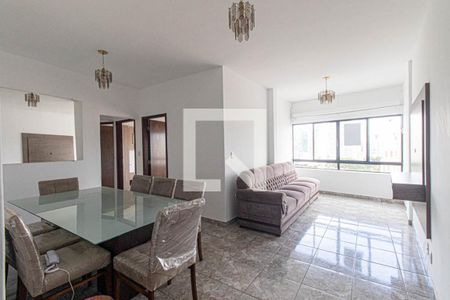 Sala de apartamento para alugar com 2 quartos, 98m² em Centro, Curitiba