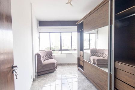 Quarto 1 de apartamento para alugar com 2 quartos, 98m² em Centro, Curitiba