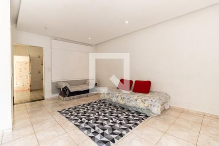 Sala de casa à venda com 3 quartos, 300m² em Jardim Maria Estela, São Paulo