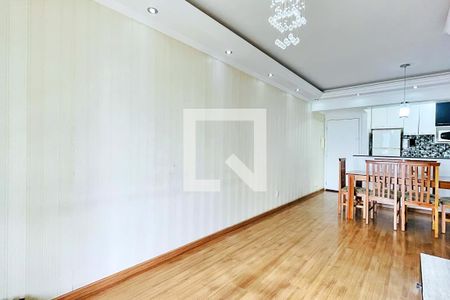 Sala de apartamento para alugar com 3 quartos, 76m² em Vila Rosalia, Guarulhos