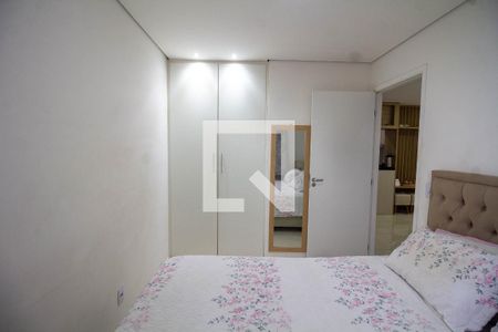 Quarto 2 de apartamento à venda com 2 quartos, 56m² em Vila Osasco, Osasco