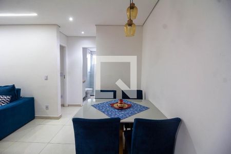 Sala de apartamento à venda com 2 quartos, 56m² em Vila Osasco, Osasco