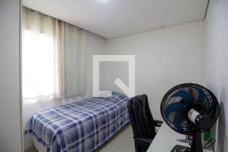 Quarto de apartamento à venda com 2 quartos, 56m² em Vila Osasco, Osasco