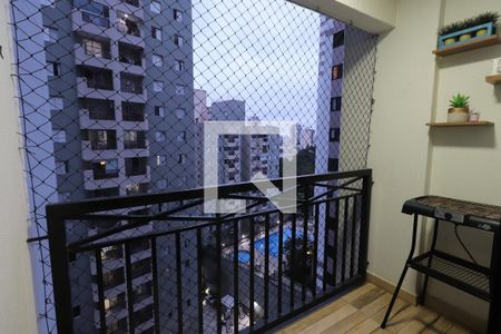 Sacada de apartamento à venda com 3 quartos, 65m² em Vila Carrão, São Paulo