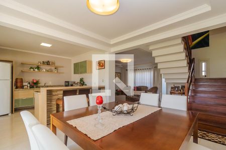 Sala de Jantar de casa à venda com 3 quartos, 300m² em Espírito Santo, Porto Alegre