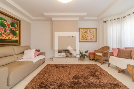 Sala de casa à venda com 3 quartos, 300m² em Espírito Santo, Porto Alegre