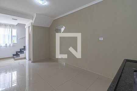 Sala/Cozinha de casa de condomínio para alugar com 2 quartos, 100m² em Jardim Santa Emilia, São Paulo