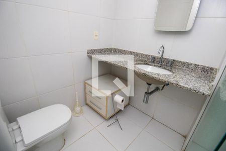 Apartamento à venda com 90m², 2 quartos e 1 vaga Apartamento à venda com 90m², 2 quartos e 1 vagaBanheiro quarto 1