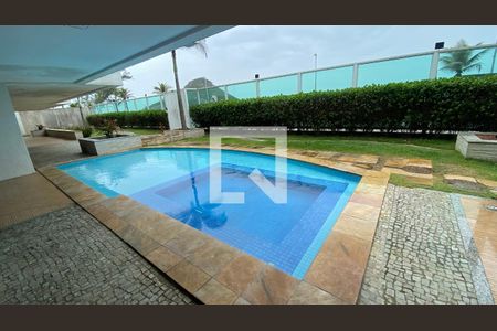 Apartamento à venda com 90m², 2 quartos e 1 vaga Apartamento à venda com 90m², 2 quartos e 1 vagaPiscina 2