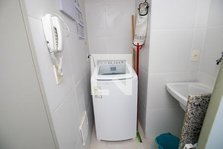 Apartamento à venda com 90m², 2 quartos e 1 vaga Apartamento à venda com 90m², 2 quartos e 1 vagaÁrea de Serviço