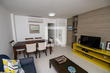 Sala de apartamento à venda com 2 quartos, 90m² em Recreio dos Bandeirantes, Rio de Janeiro