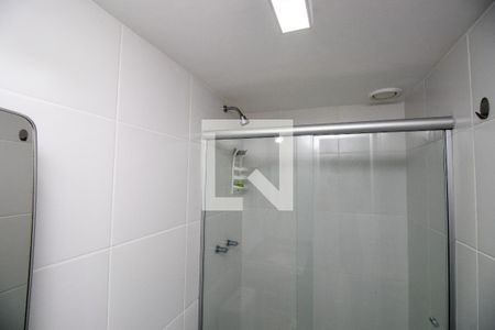 Apartamento à venda com 90m², 2 quartos e 1 vaga Apartamento à venda com 90m², 2 quartos e 1 vagaBanheiro Social