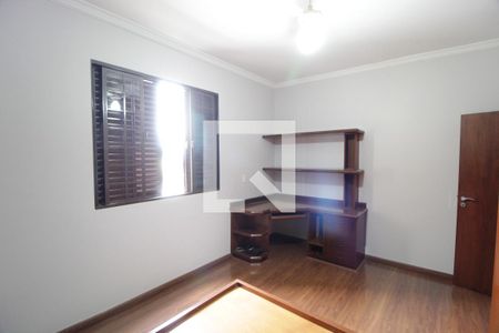 Quarto 2 de casa para alugar com 3 quartos, 265m² em Jardim Karaíba, Uberlândia