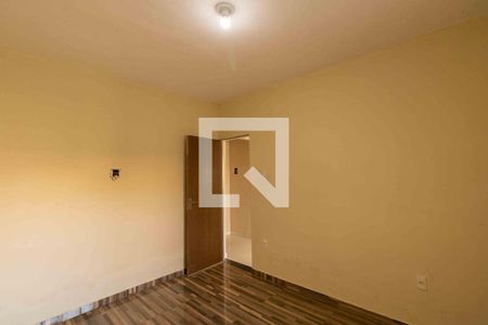 Quarto 1 de casa para alugar com 2 quartos, 105m² em Santa Terezinha, Belo Horizonte