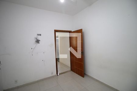 Quarto 1 de apartamento para alugar com 2 quartos, 70m² em Penha Circular, Rio de Janeiro