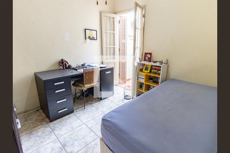 Quarto 2 de casa à venda com 3 quartos, 180m² em Vila Gomes Cardim, São Paulo