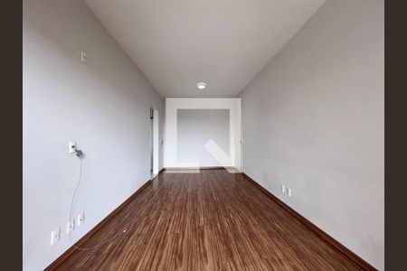 Sala  de apartamento para alugar com 2 quartos, 60m² em Jardim Monte Verde, Valinhos