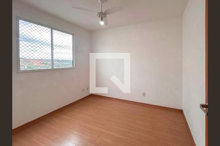 Quarto 1 de apartamento para alugar com 2 quartos, 44m² em Chacaras Reunidas Santa Terezinha, Contagem