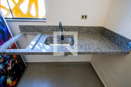 Quarto/Cozinha de kitnet/studio para alugar com 1 quarto, 23m² em Vila Bastos, Santo André