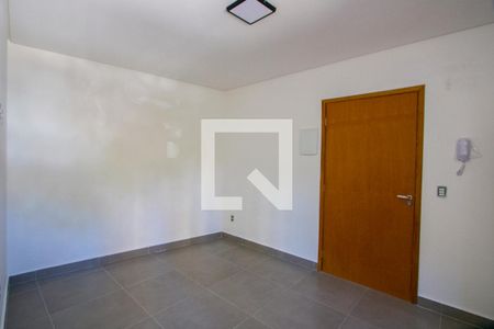 Quarto/Cozinha de kitnet/studio à venda com 1 quarto, 23m² em Vila Bastos, Santo André