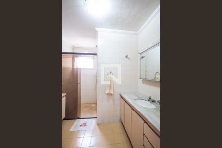 Banheiro 2 de apartamento à venda com 3 quartos, 83m² em Vila Yara, Osasco