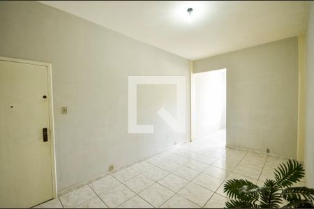 Sala de apartamento à venda com 3 quartos, 77m² em São Cristóvão, Rio de Janeiro