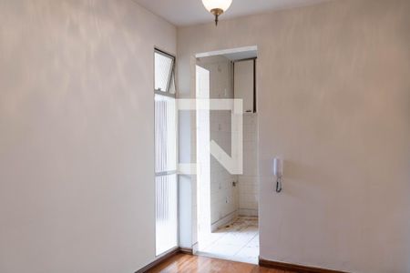 Sala de apartamento para alugar com 3 quartos, 116m² em Carlos Prates, Belo Horizonte