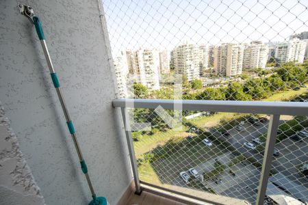 Varanda - Sala de apartamento à venda com 2 quartos, 50m² em Recreio dos Bandeirantes, Rio de Janeiro