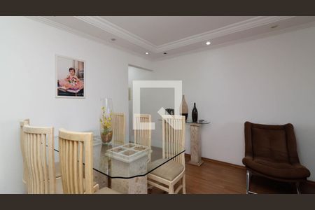 Sala de apartamento à venda com 3 quartos, 73m² em Vila Marieta, São Paulo