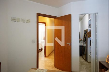 Quarto de apartamento à venda com 2 quartos, 50m² em Centro, Belo Horizonte