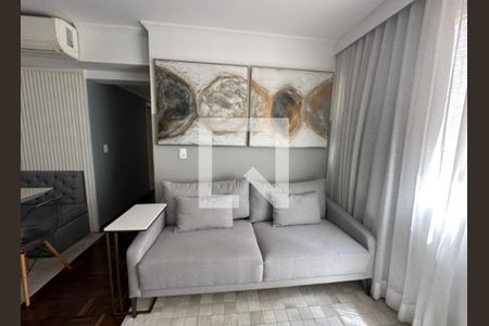 Sala de apartamento à venda com 3 quartos, 74m² em Indianópolis, São Paulo