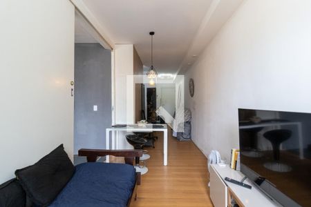 Sala de apartamento para alugar com 1 quarto, 32m² em São Cristóvão, Rio de Janeiro