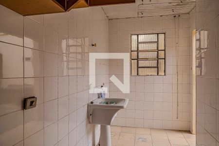 Casa à venda com 210m², 3 quartos e 3 vagas Casa à venda com 210m², 3 quartos e 3 vagasÁrea de Serviço