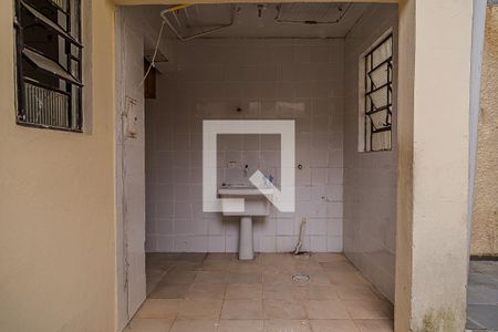 Casa à venda com 210m², 3 quartos e 3 vagas Casa à venda com 210m², 3 quartos e 3 vagasÁrea de Serviço